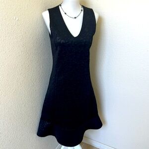 Michael Kors LBD cocktail dress beautiful print! Size small